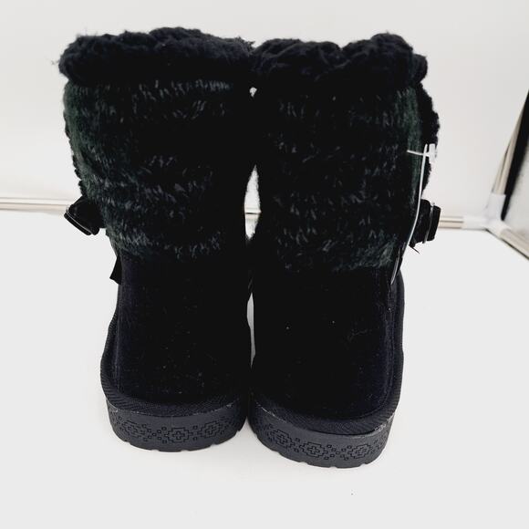 Essential Muk Luks Alyx Black Ebony Faux Suede/Fur waterproof Booties 10 - Picture 5 of 11